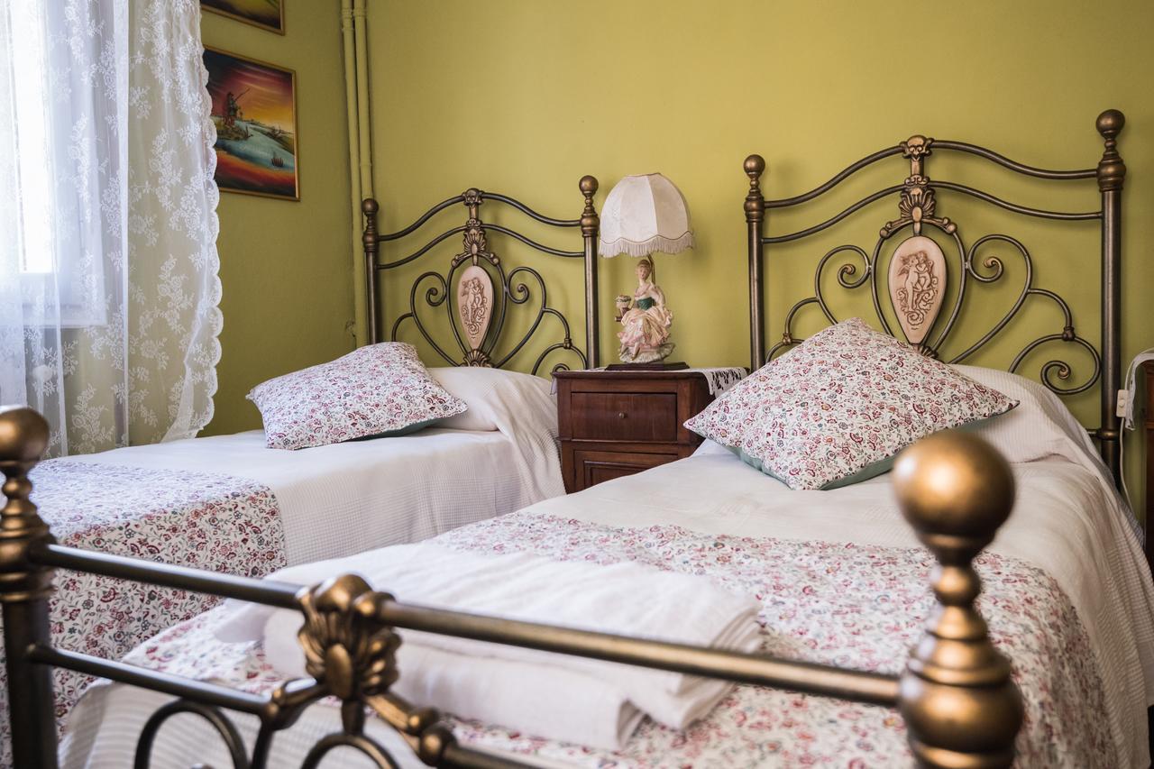 B&B Pereuka Rovigo Buitenkant foto